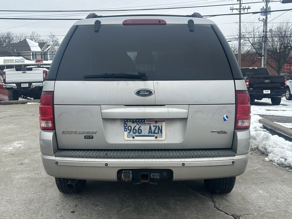 Used 2005 Ford Explorer XLT image 7