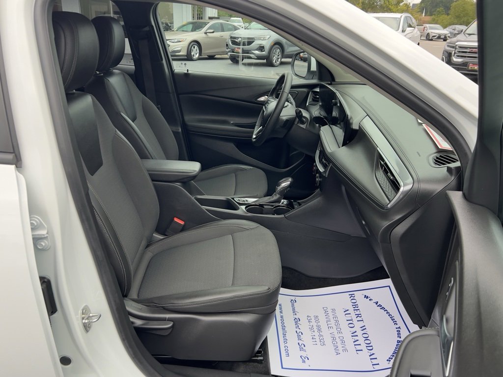Used 2024 Buick Encore GX Preferred image 12