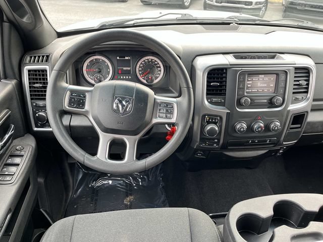 Used 2024 RAM 1500 Warlock AWD/4WD image 16