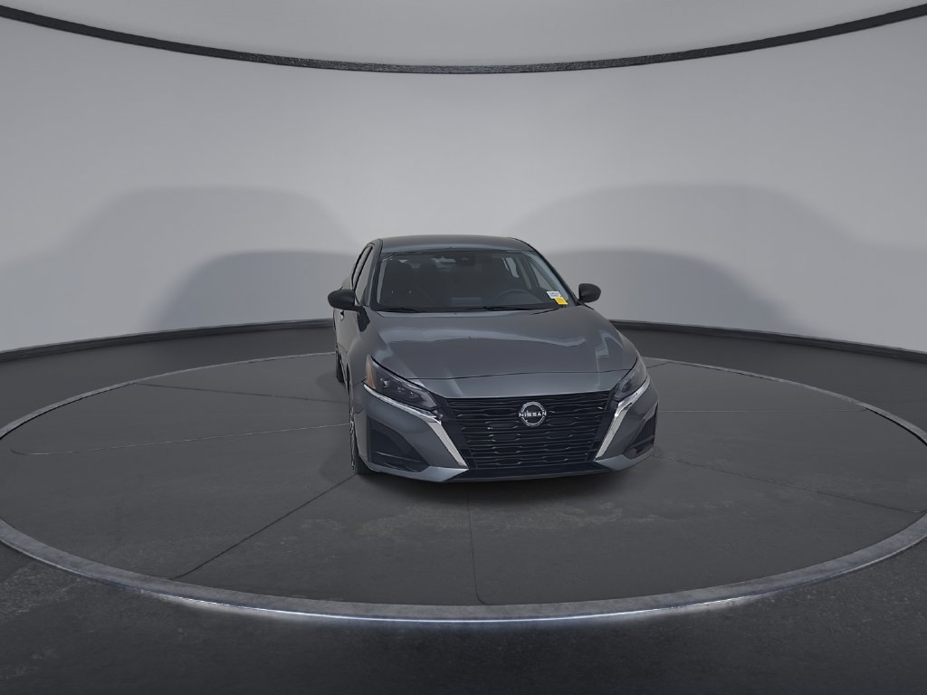 Used 2025 Nissan Altima 2.5 SV FWD image 5