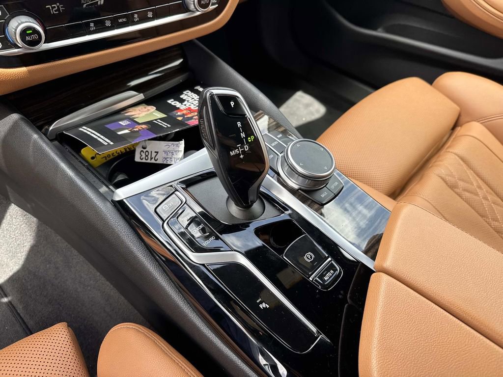 Used 2021 BMW 530i RWD image 29