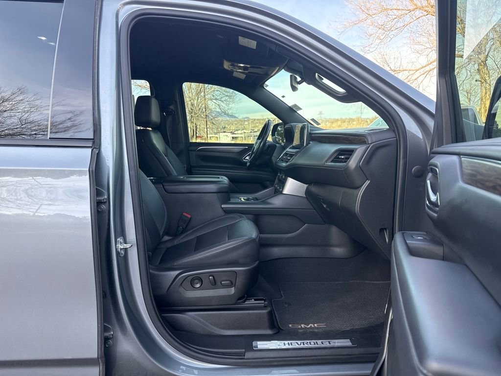 Used 2022 Chevrolet Tahoe Z71 image 33