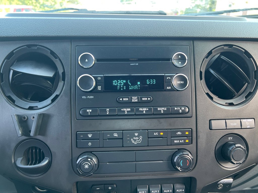 Used 2016 Ford F350 XL w/ Power Equipment Group image 32