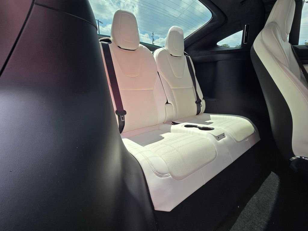 Used 2022 Tesla Model X Plaid image 27