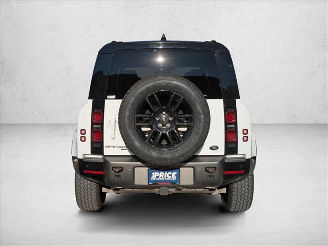 Used 2022 Land Rover Defender 110 X-Dynamic HSE image 6