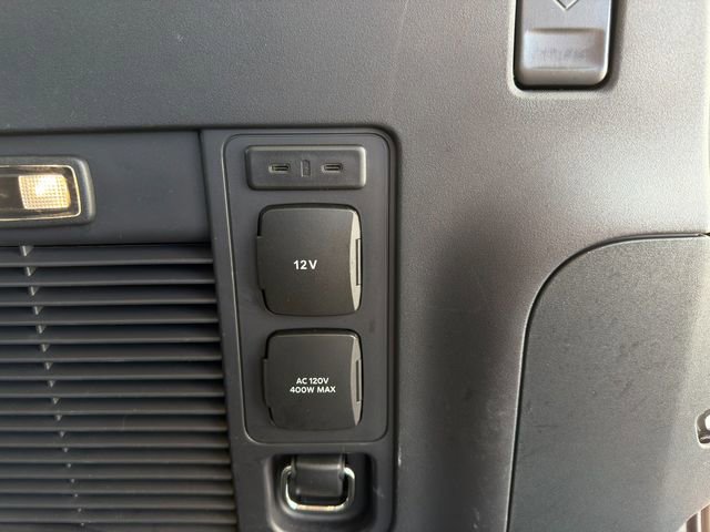 Used 2025 Ford Expedition Max Platinum w/ Platinum Ultimate Package image 18