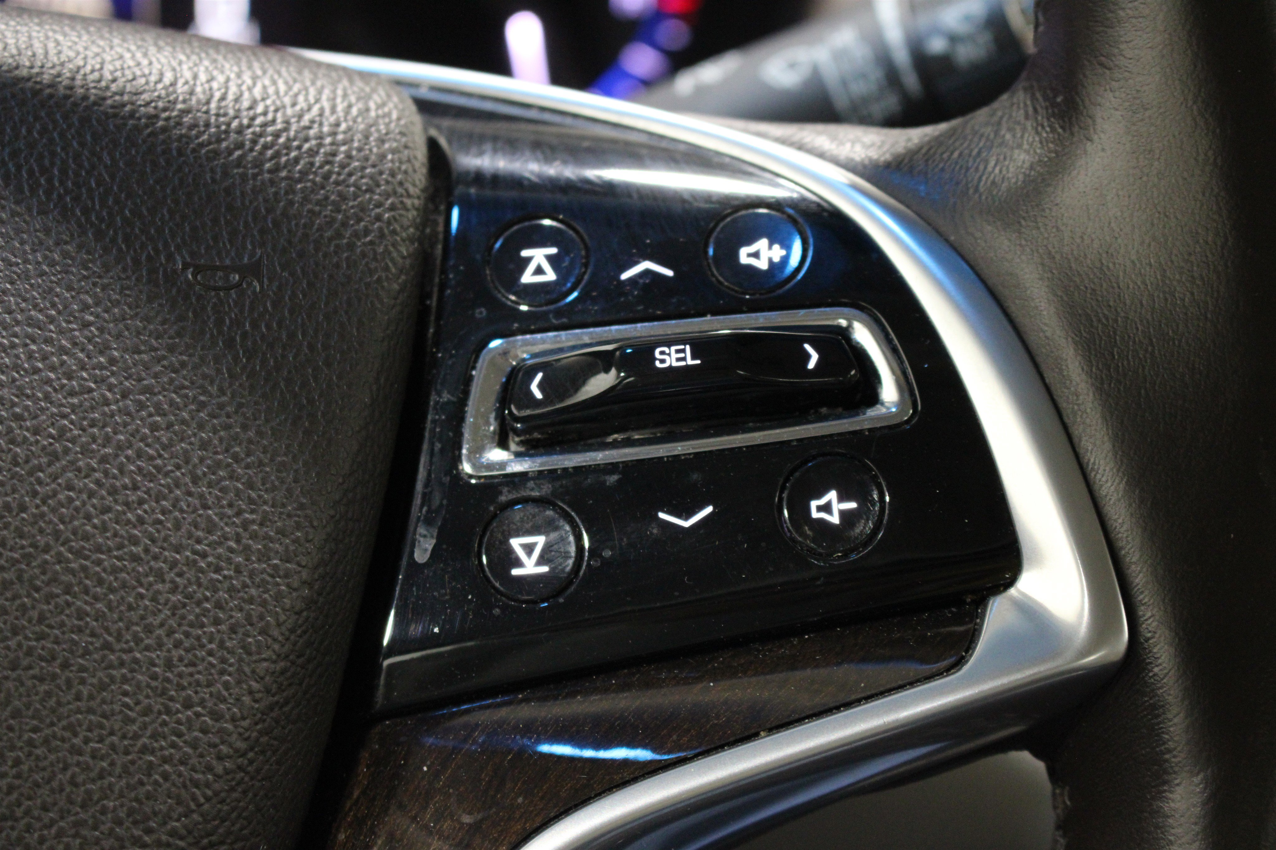 Used 2016 Cadillac XTS Luxury w/ Driver Awareness Package image 13