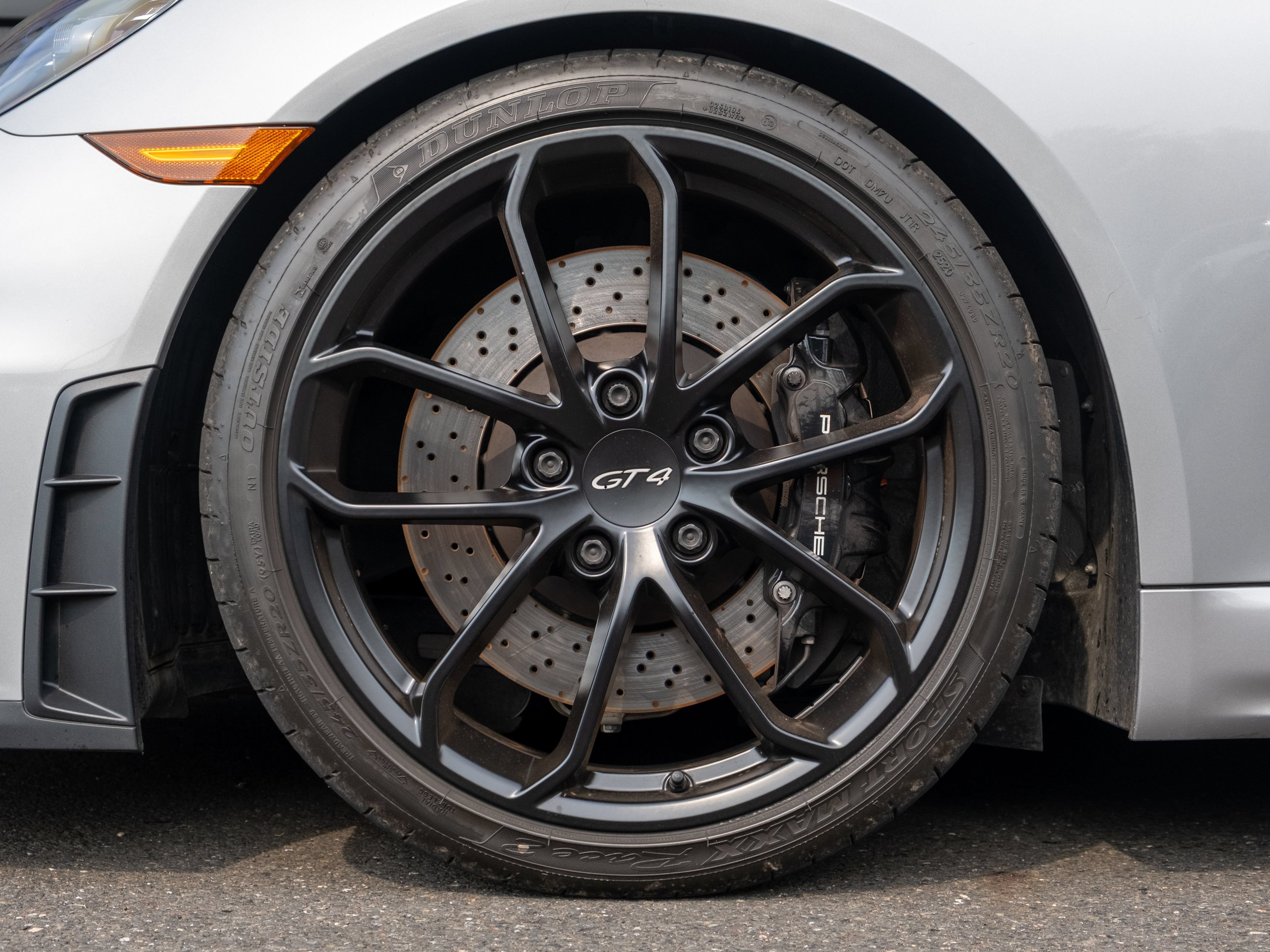 Certified 2021 Porsche 718 Cayman GT4 RWD image 12