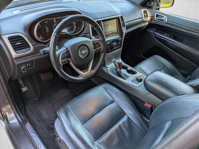 Used 2017 Jeep Grand Cherokee Limited image 14