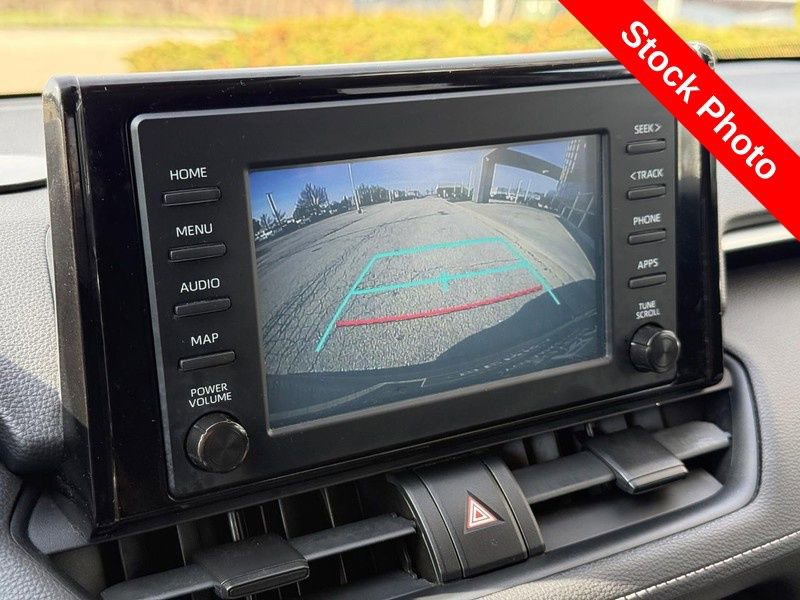 Used 2019 Toyota RAV4 LE AWD/4WD image 24