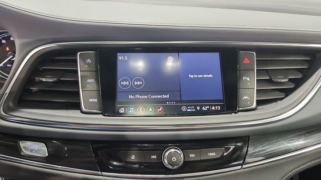 Used 2024 Buick Enclave Essence w/ Experience Buick Package image 20