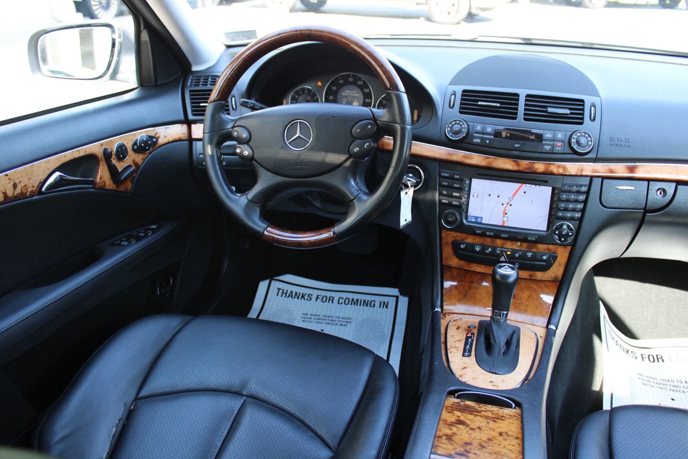 Used 2008 Mercedes-Benz E 350 4MATIC Sedan image 14