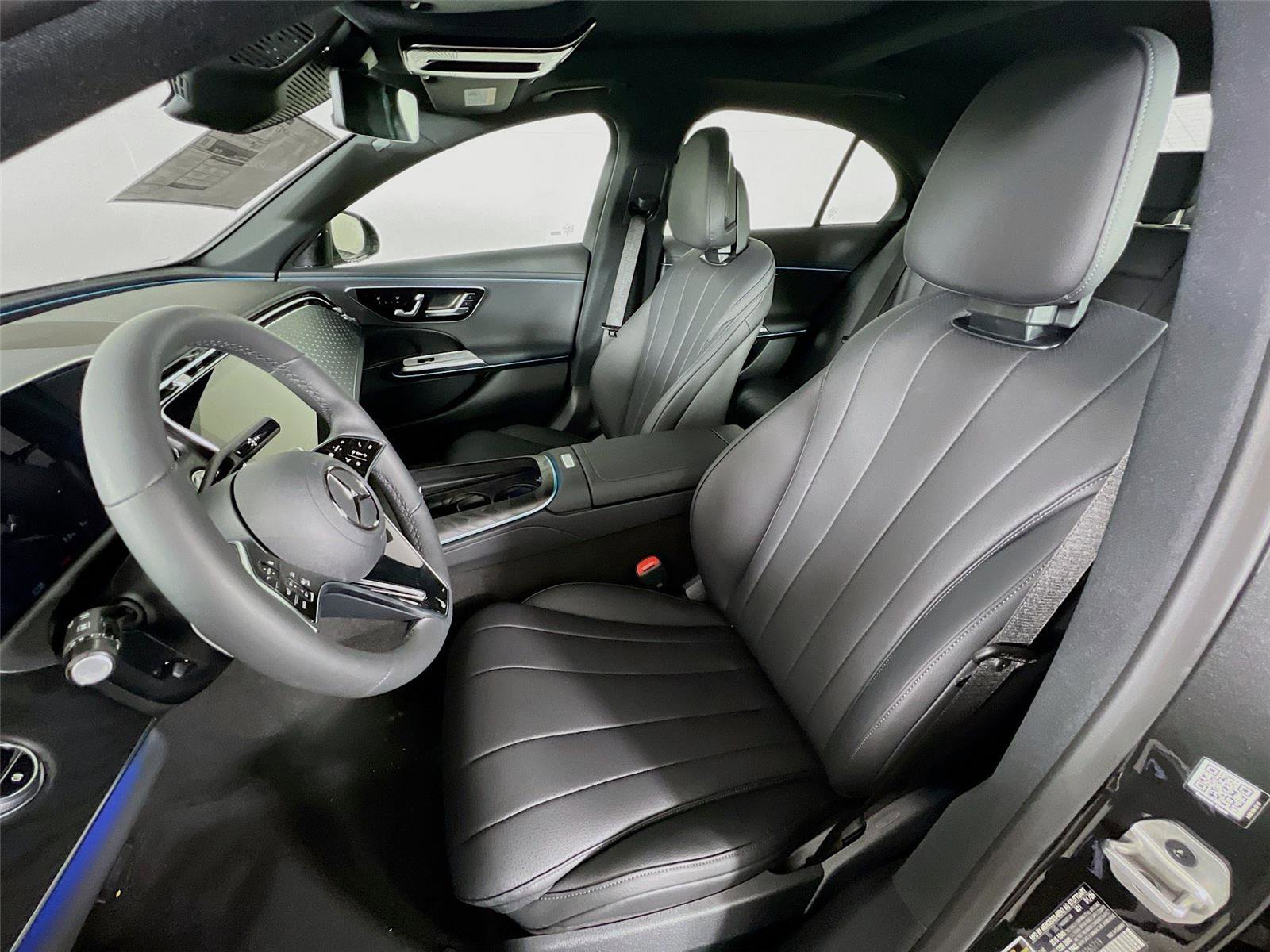 New 2026 Mercedes-Benz E 350 4MATIC Sedan image 22