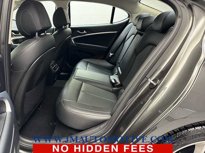 Used 2022 Genesis G70 2.0T image 14