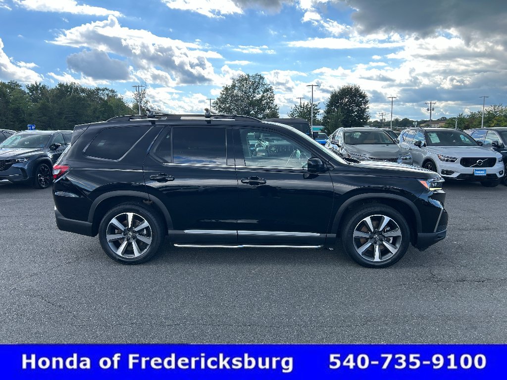 Used 2024 Honda Pilot Elite image 7