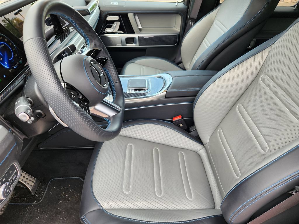 Used 2025 Mercedes-Benz G 580 w/ EQ Technology image 12