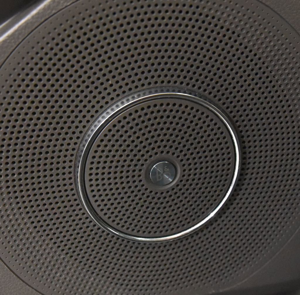 Used 2020 Ford Expedition Limited image 16