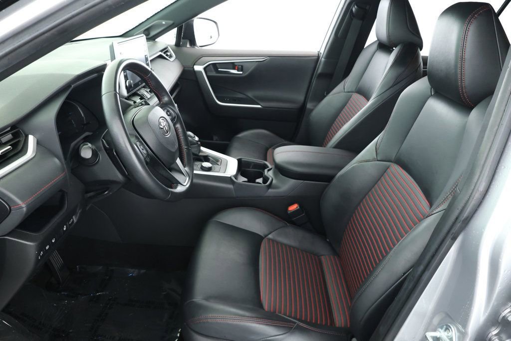 Used 2021 Toyota RAV4 XSE w/ Weather Package image 18