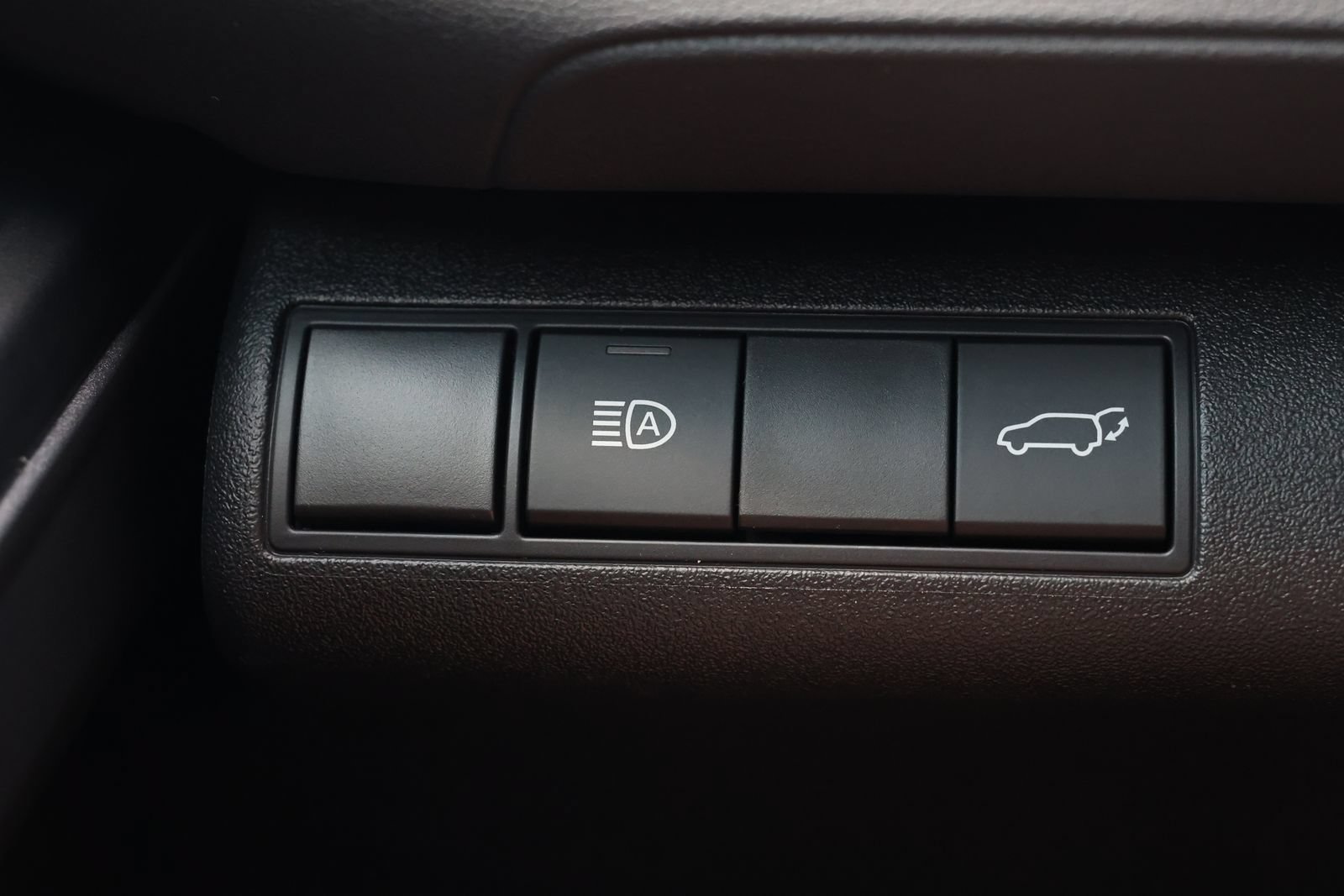 New 2026 Toyota C-HR AWD/4WD image 24