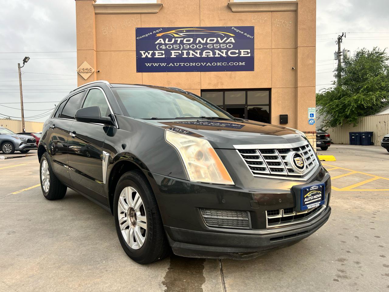 Used 2014 Cadillac SRX Luxury FWD image 1
