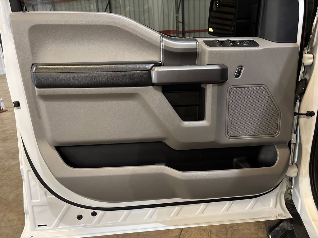 Used 2020 Ford F150 XLT w/ Equipment Group 302A Luxury image 10