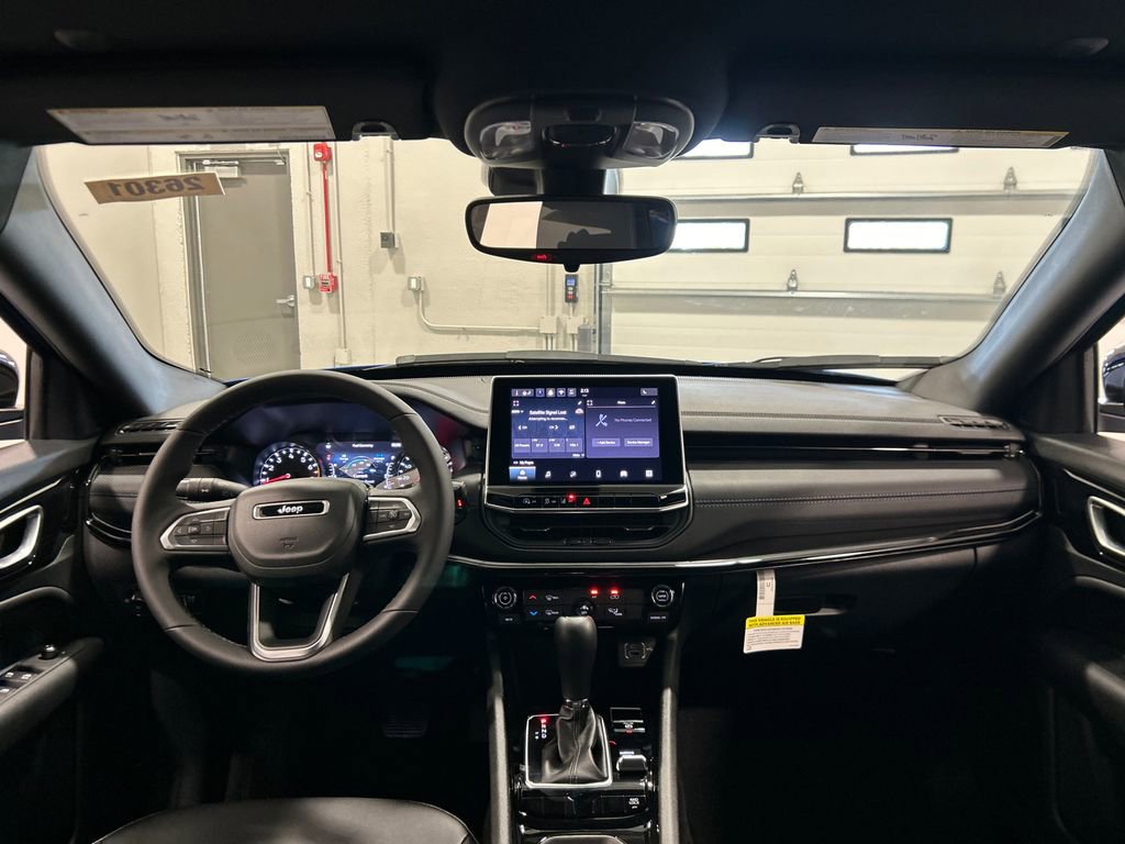 New 2026 Jeep Compass Latitude AWD/4WD image 29