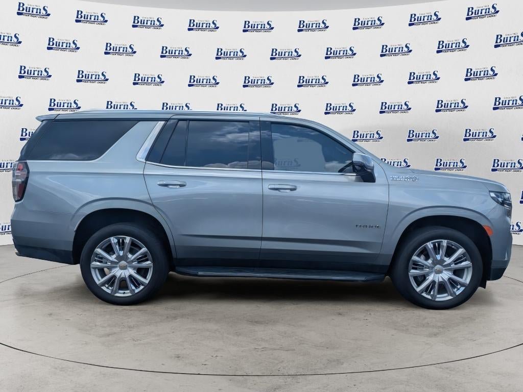 Used 2024 Chevrolet Tahoe High Country AWD/4WD image 2