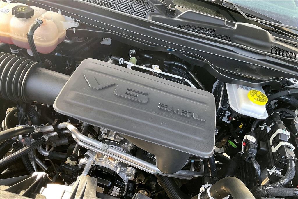 Used 2025 RAM 1500 Tradesman AWD/4WD image 31