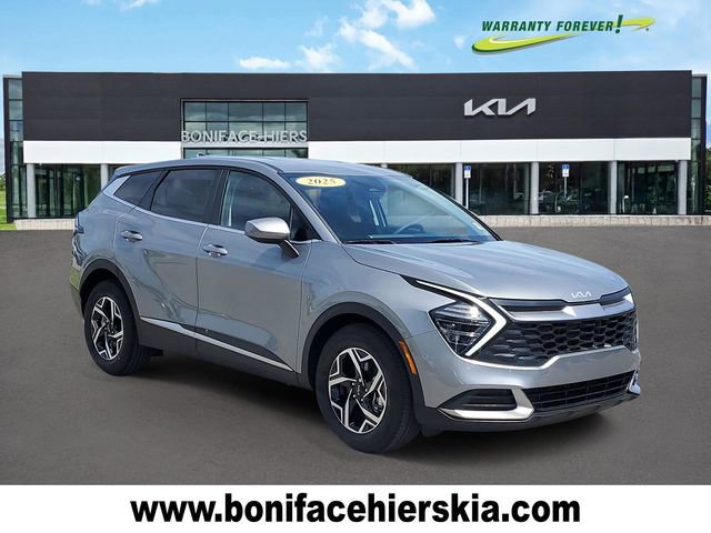 Certified 2025 Kia Sportage LX image 1