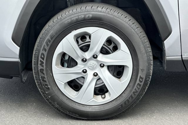 Certified 2024 Toyota RAV4 LE FWD image 30