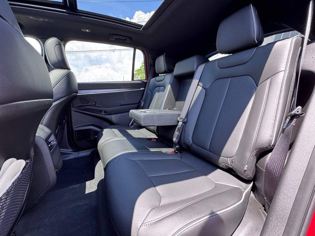 New 2025 Jeep Wagoneer S Limited AWD/4WD image 18