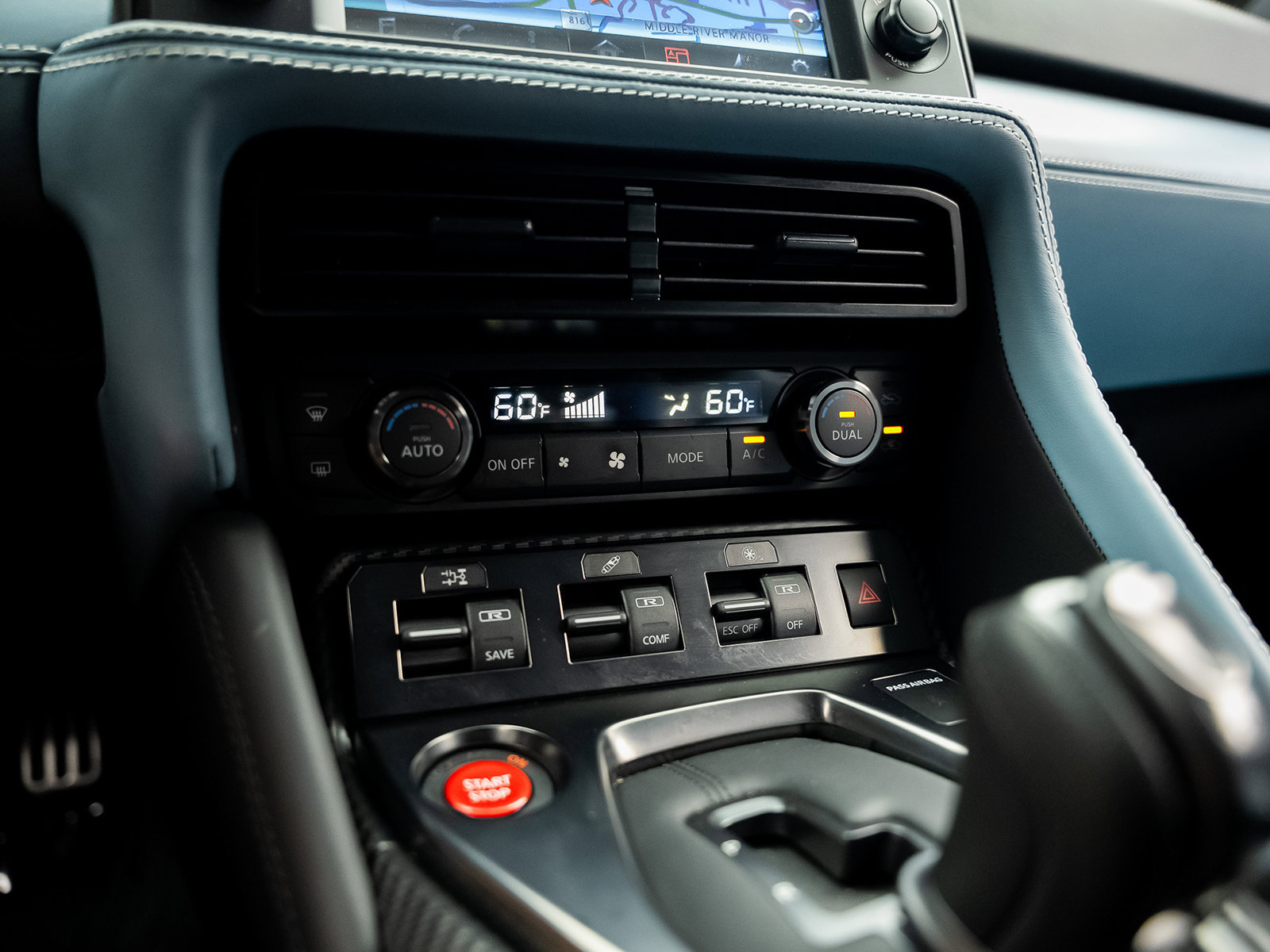 Used 2024 Nissan GT-R AWD/4WD image 50