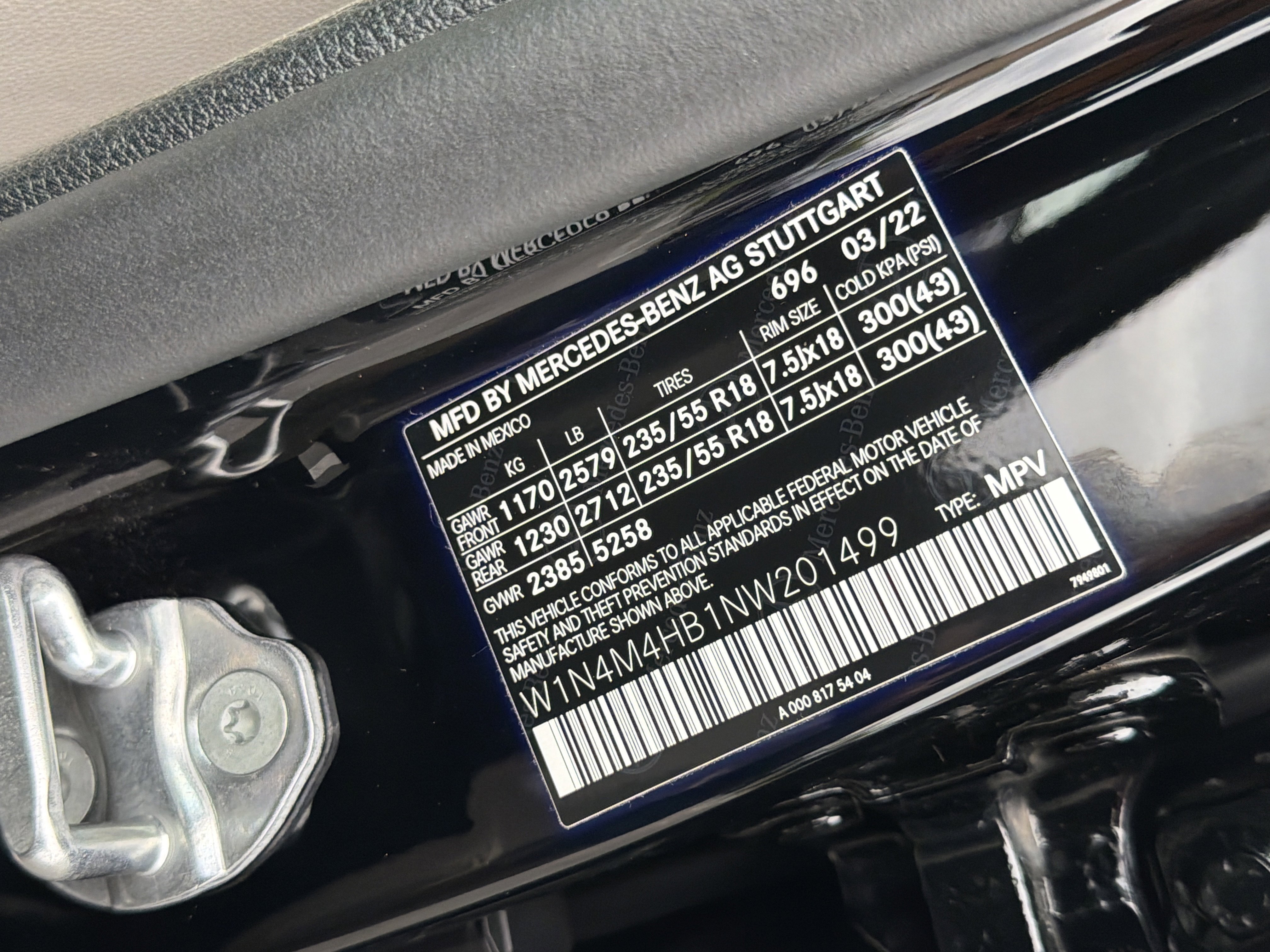 Certified 2022 Mercedes-Benz GLB 250 4MATIC image 29