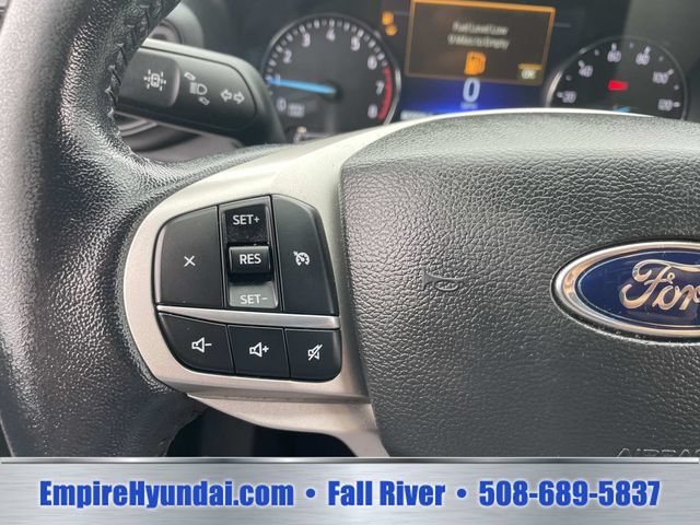 Used 2022 Ford Explorer XLT AWD/4WD image 28