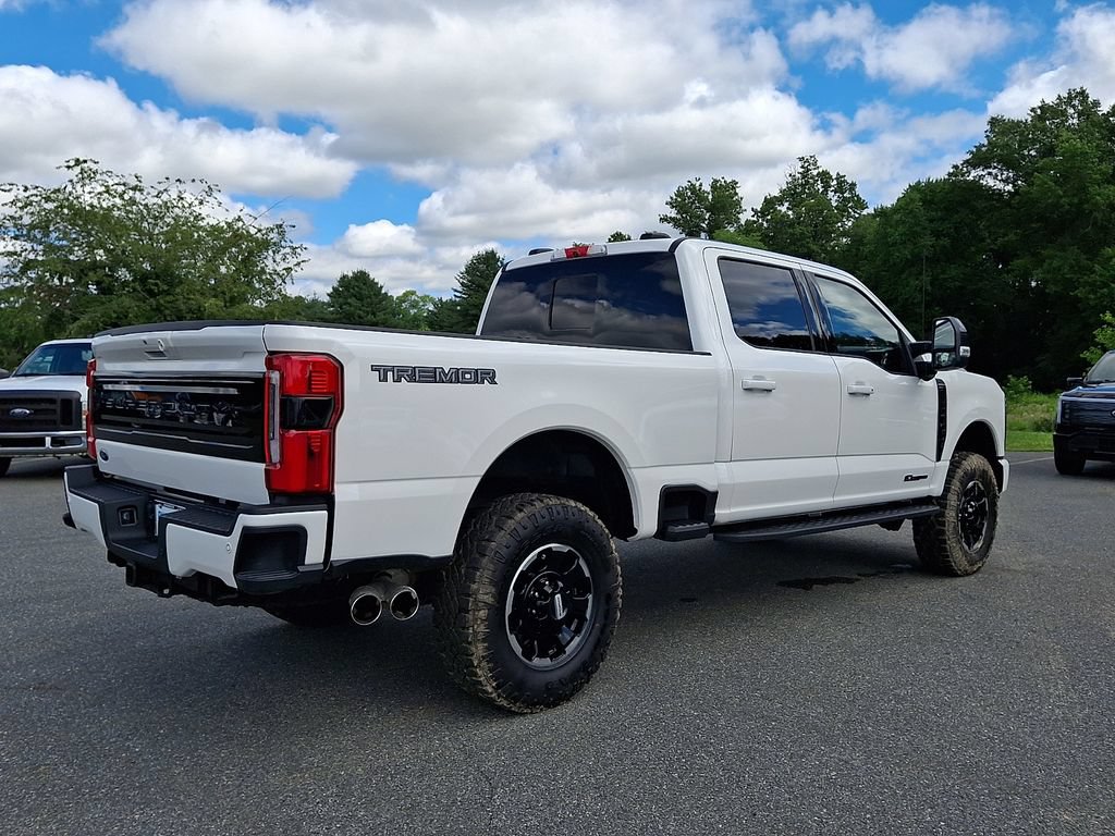 Used 2026 Ford F350 Platinum w/ Tremor Off-Road Package AWD/4WD image 6
