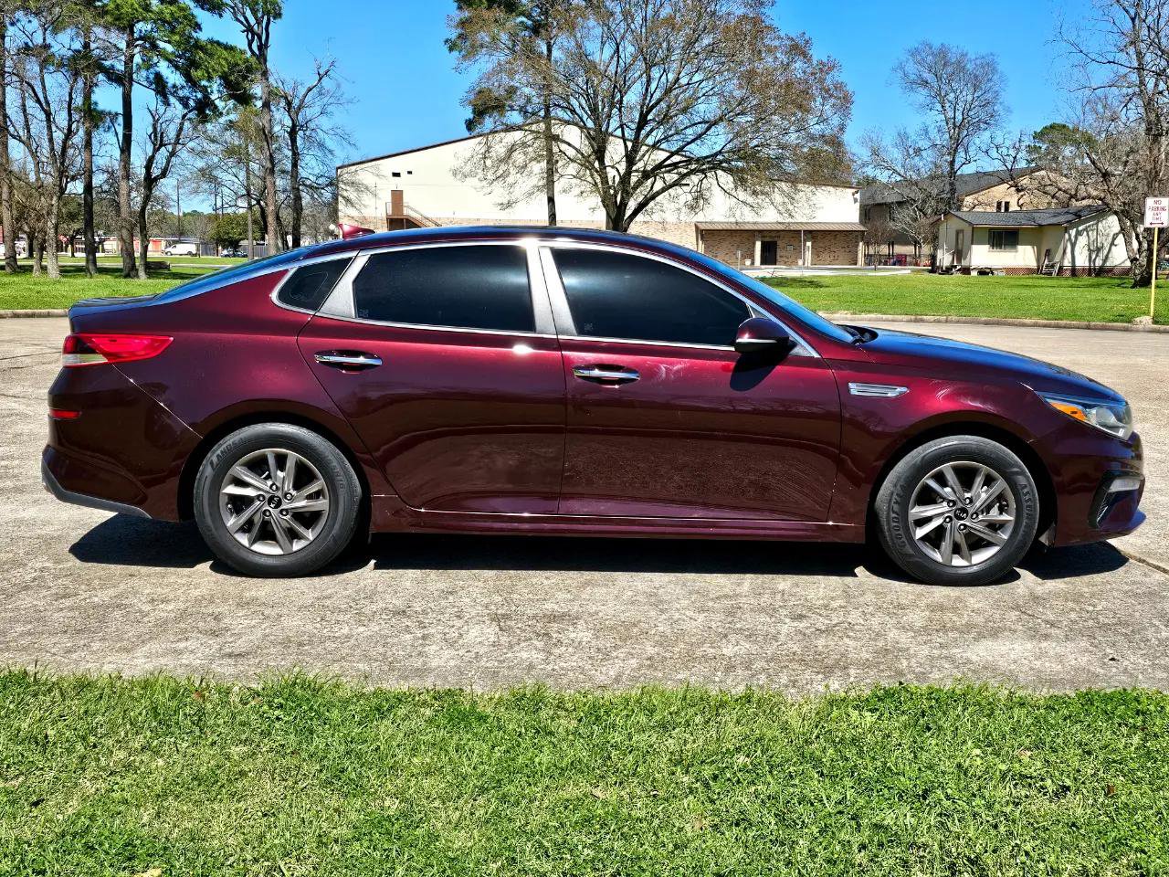 Used 2020 Kia Optima LX FWD image 5
