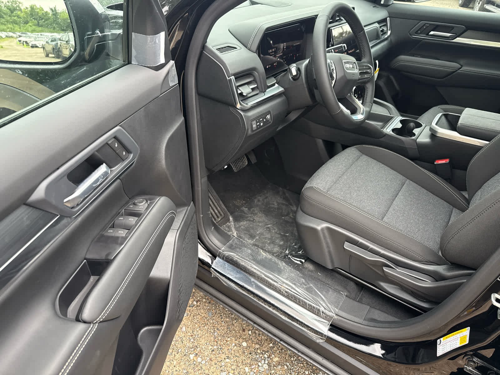 New 2027 GMC Terrain Elevation w/ LPO, Floor Liner Package AWD/4WD image 13