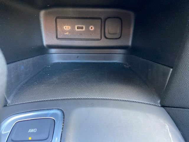 Used 2021 Chevrolet Equinox LT image 19