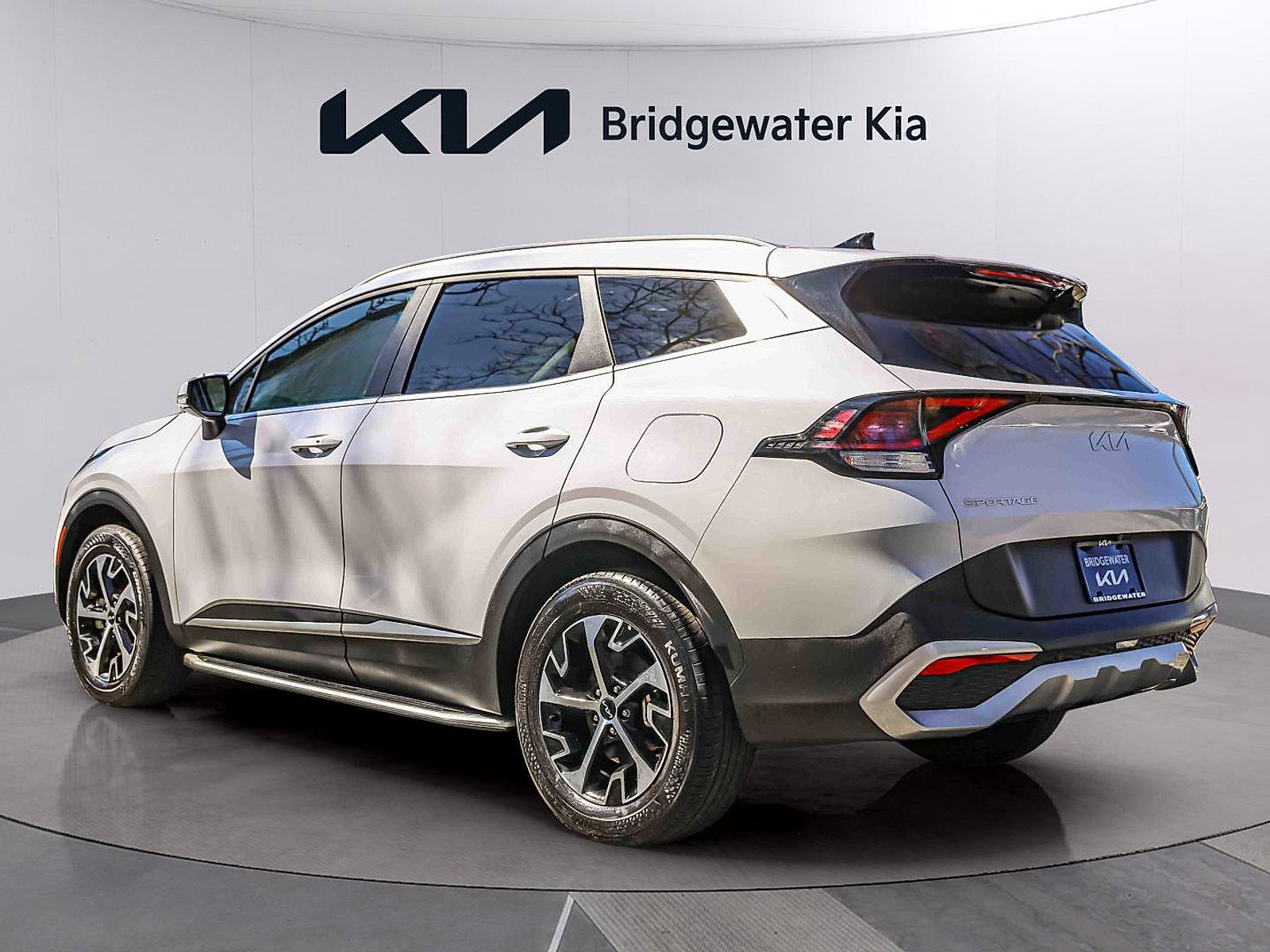 Certified 2023 Kia Sportage EX image 5