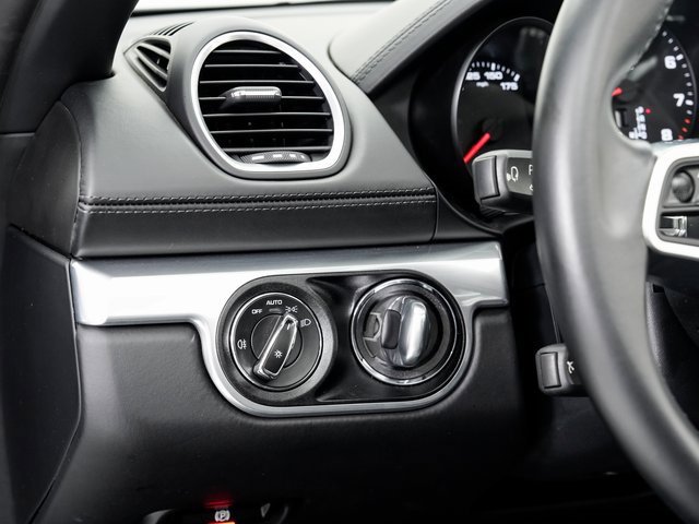 Certified 2025 Porsche 718 Boxster image 12