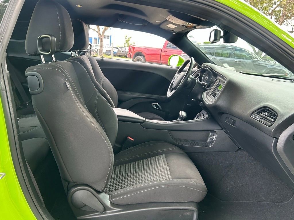 Used 2023 Dodge Challenger SXT AWD/4WD image 31