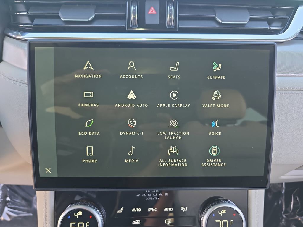 Used 2025 Jaguar F-PACE R-Dynamic S image 21