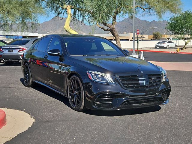 Used 2020 Mercedes-Benz S 63 AMG 4MATIC Sedan image 4