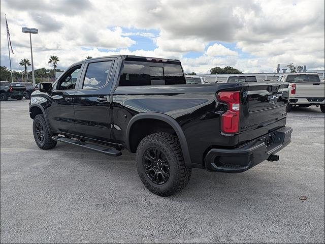 New 2026 Chevrolet Silverado 1500 ZR2 w/ LPO, Dark Essentials Package AWD/4WD image 9