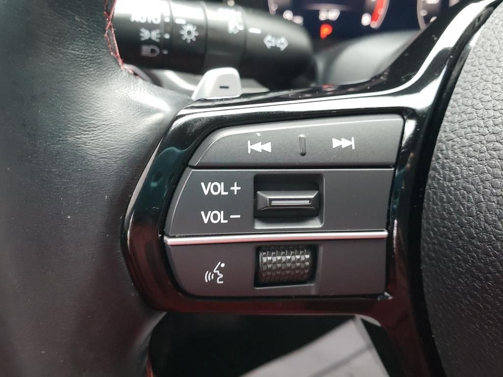 Used 2023 Acura Integra A-Spec image 13