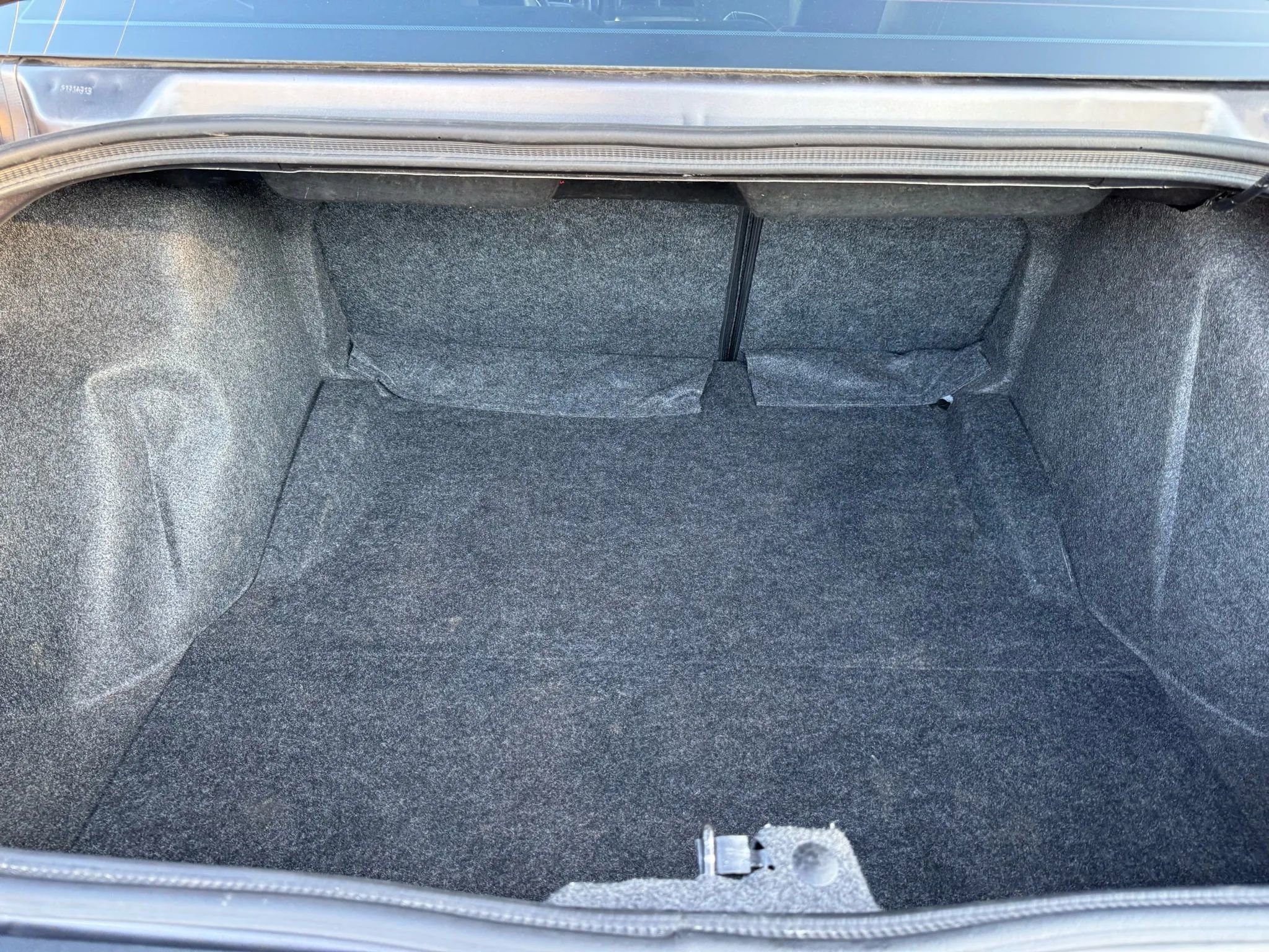 Used 2014 Dodge Challenger SRT8 w/ Harman/Kardon Audio Group image 43