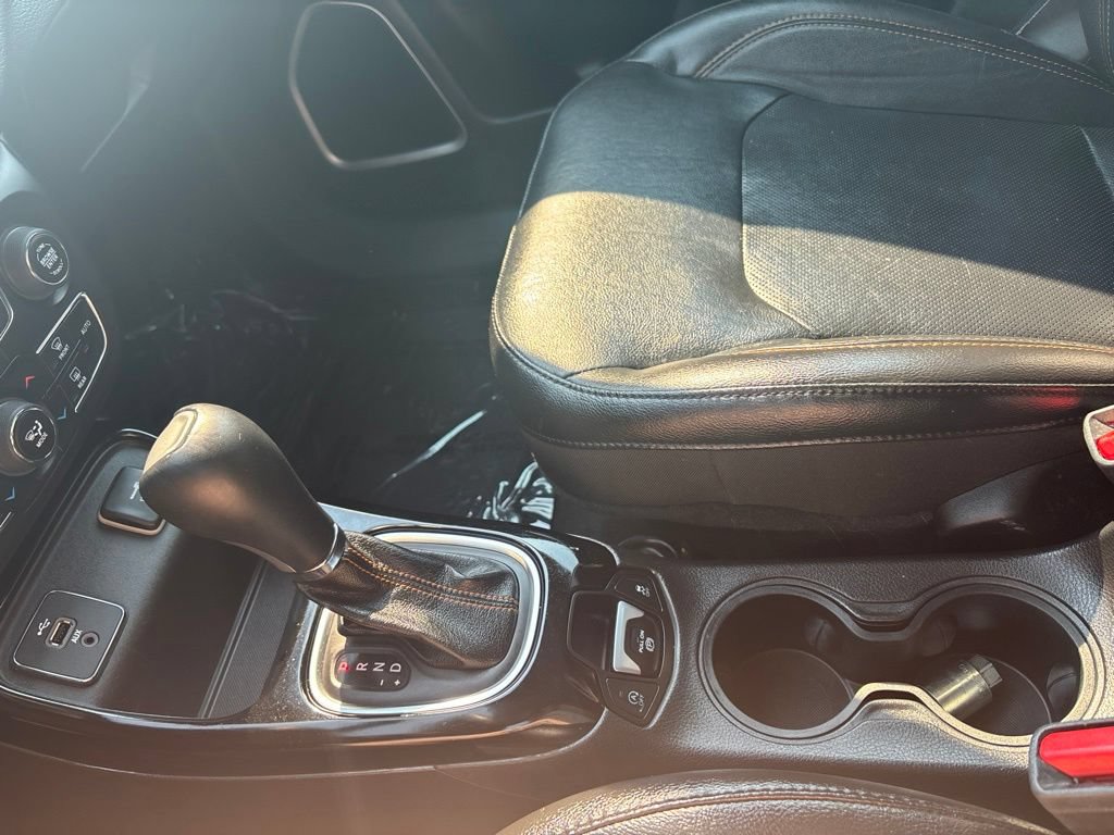Used 2018 Jeep Compass Limited FWD image 20