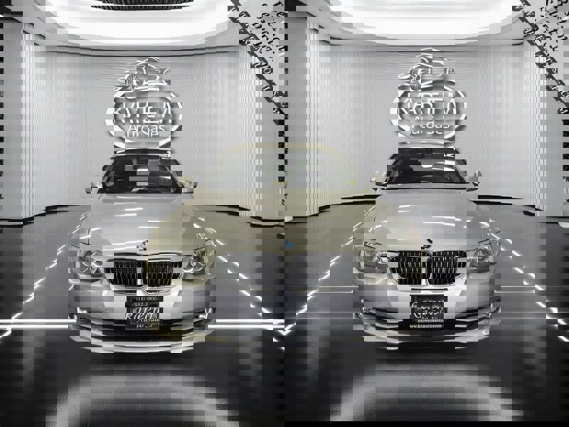 Used 2012 BMW 328i Coupe image 2