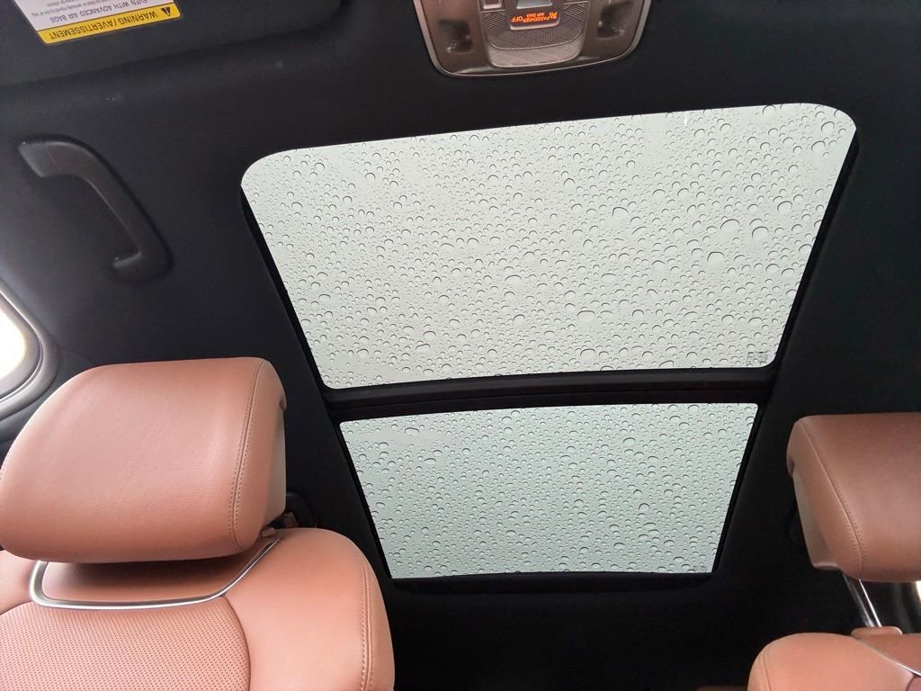 Used 2023 Genesis GV70 2.5T w/ Advanced Package image 44