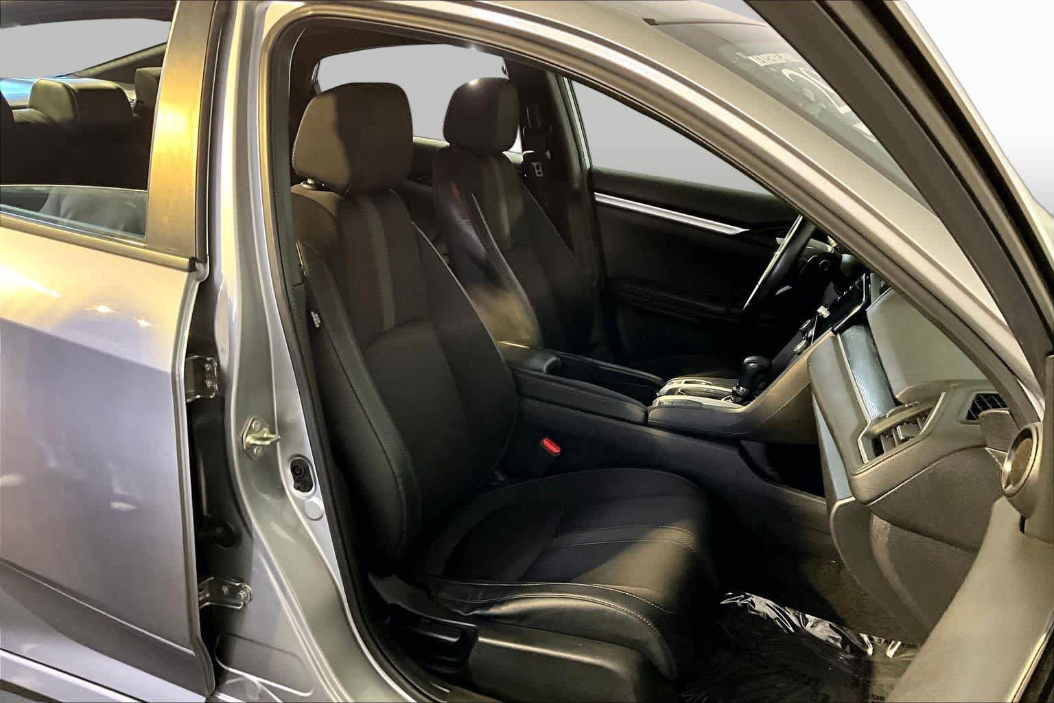Used 2020 Honda Civic Sport image 8